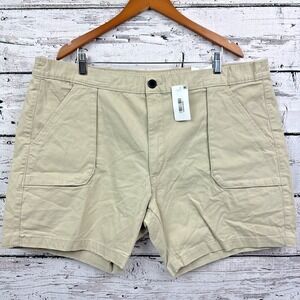 St. John's Bay Men's Beige 🆕 7" Inseam Cotton Hiking Shorts‎ (Size 44) New